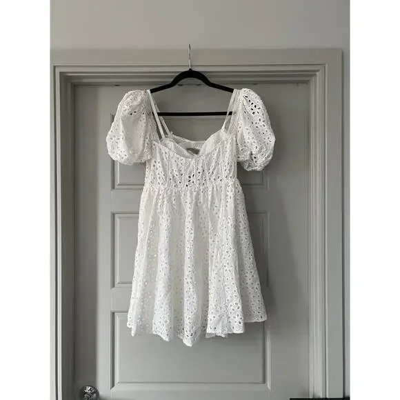 NWT For Love & Lemons Becca Mini Dress White Small Eyelet S - Picture 4 of 10